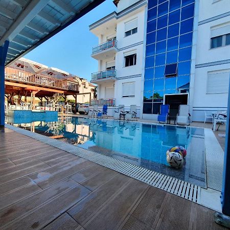 Brian Hotel Velipojë Екстериор снимка