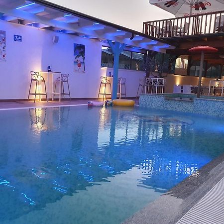Brian Hotel Velipojë Екстериор снимка