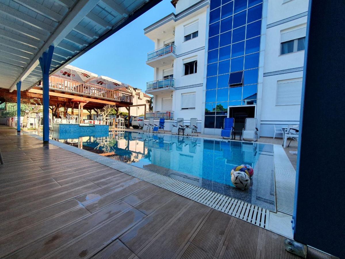 Brian Hotel Velipojë Екстериор снимка