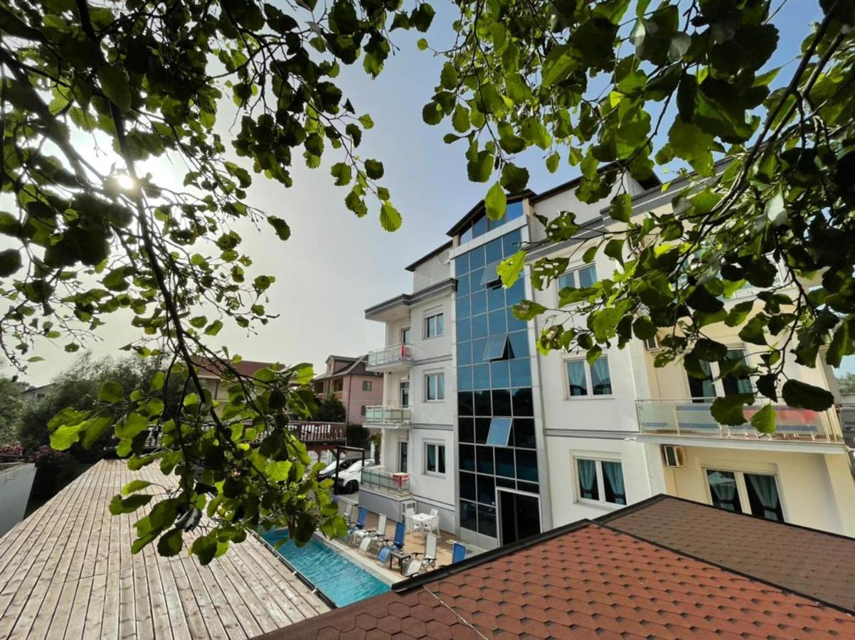 Brian Hotel Velipojë Екстериор снимка