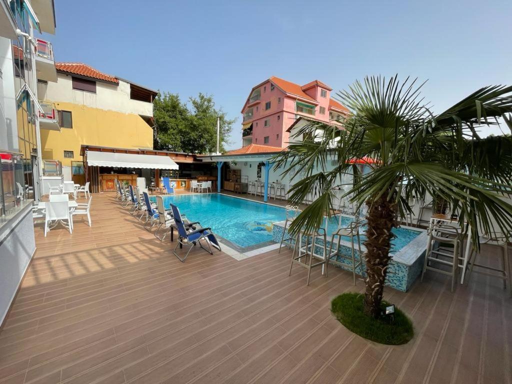 Brian Hotel Velipojë Екстериор снимка