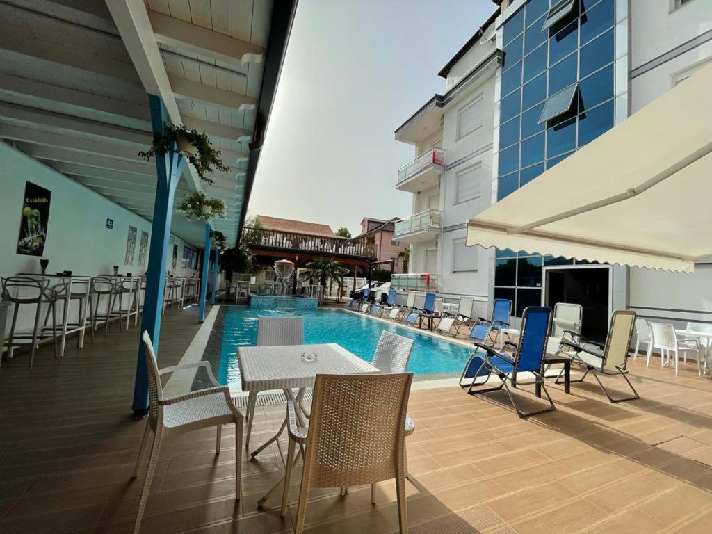 Brian Hotel Velipojë Екстериор снимка