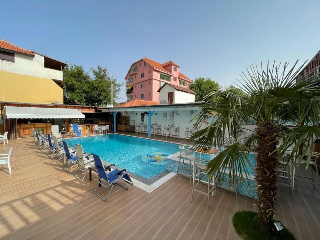 Brian Hotel Velipojë Екстериор снимка