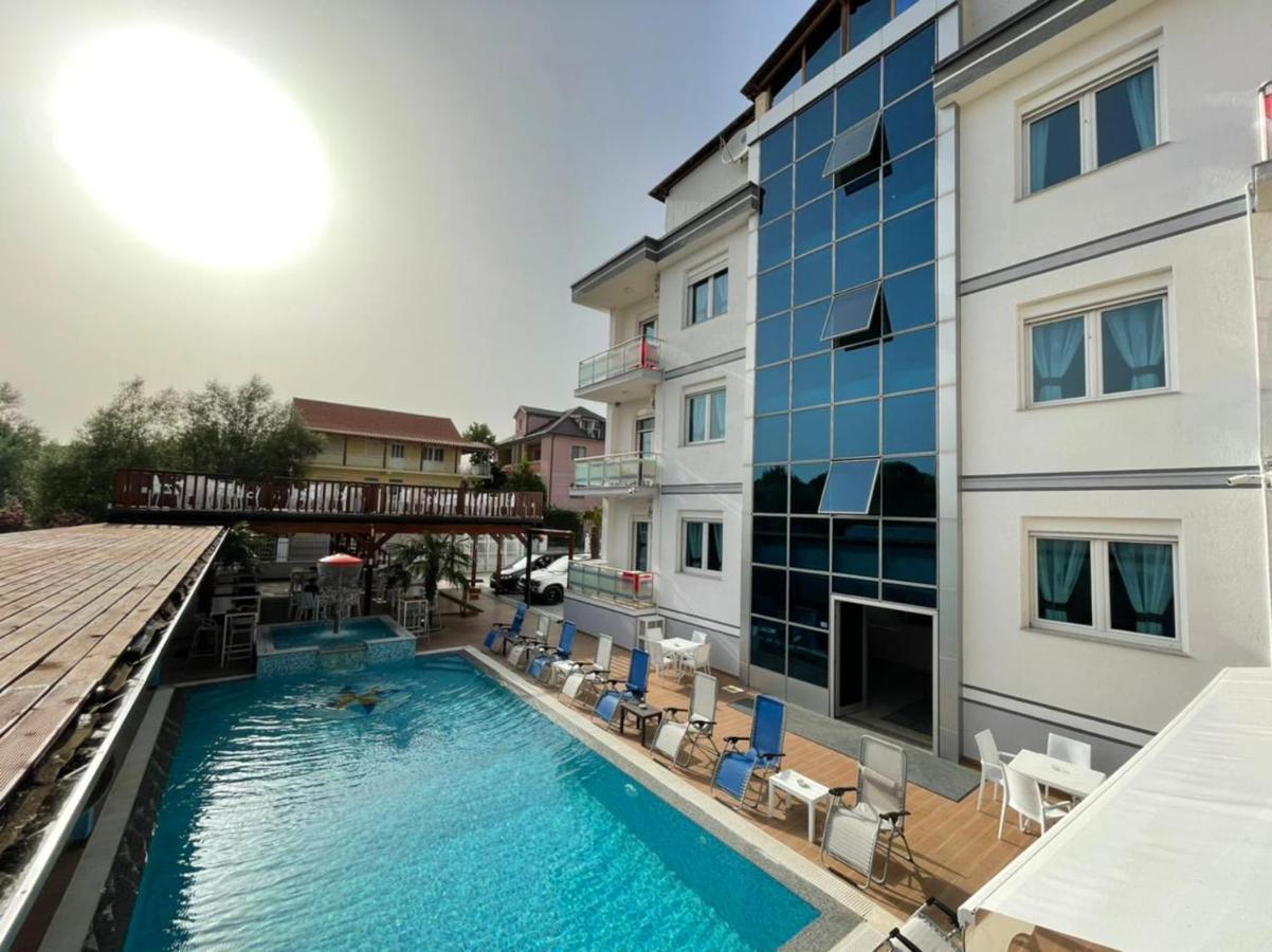 Brian Hotel Velipojë Екстериор снимка