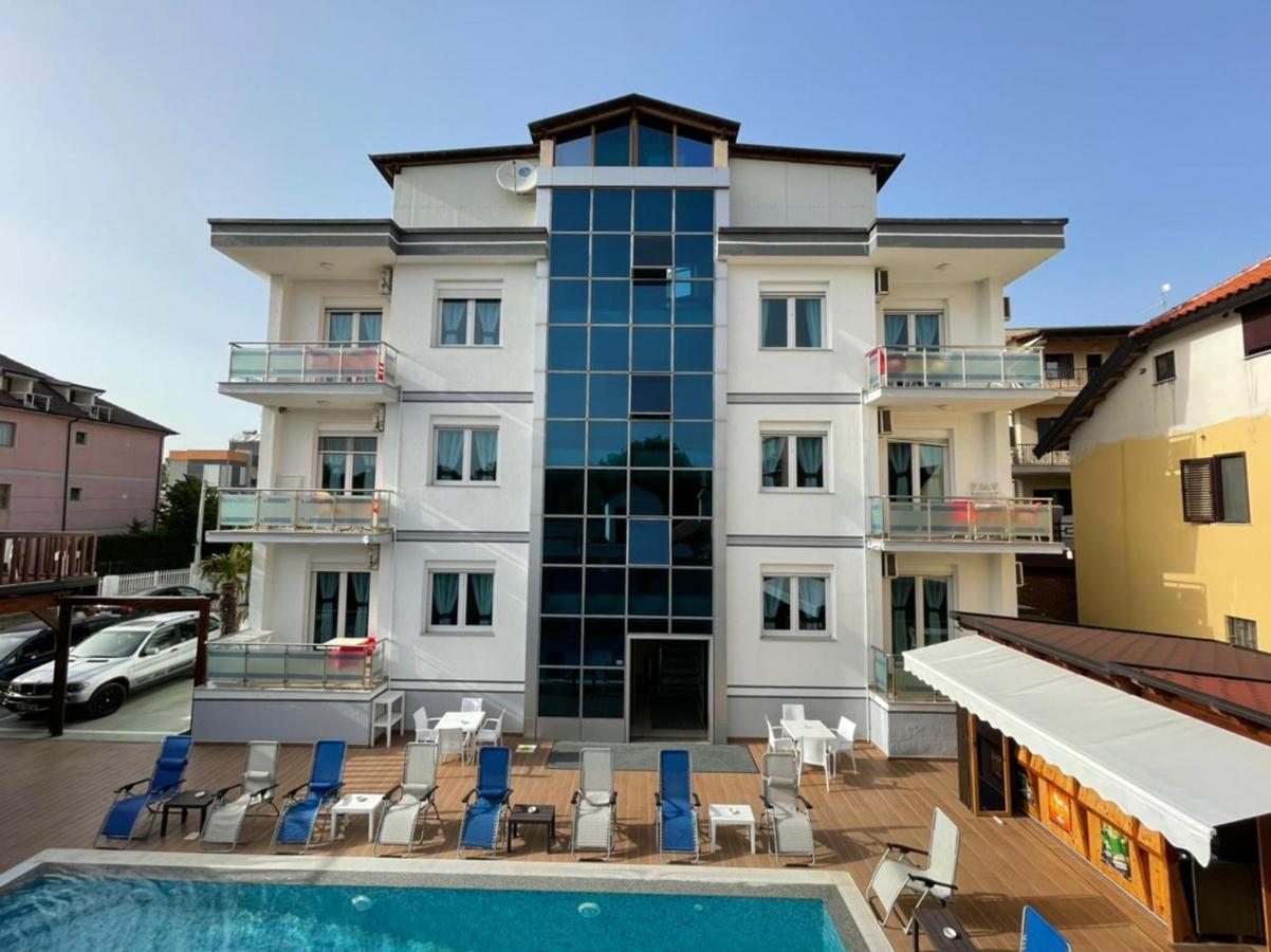 Brian Hotel Velipojë Екстериор снимка